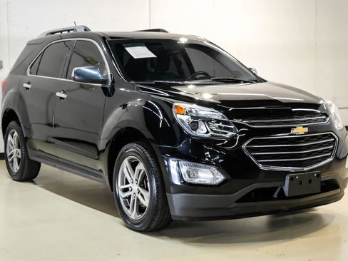 Used 2017 Chevrolet Equinox Premier w/ Enhanced Convenience Package image 7