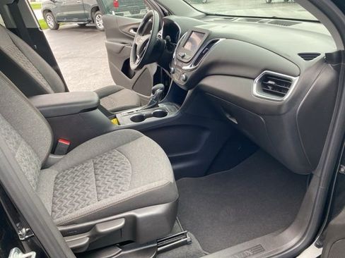 Used 2024 Chevrolet Equinox LT FWD image 37