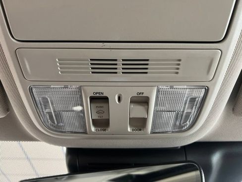 Used 2020 Honda Accord EX-L image 30