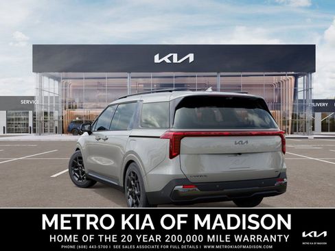 New 2026 Kia Carnival SX Prestige image 4