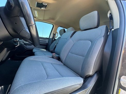 Used 2019 RAM 1500 Big Horn image 25