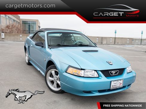 Used 1999 Ford Mustang Convertible image 1