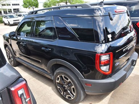 Used 2023 Ford Bronco Sport Outer Banks w/ Tech Package image 8