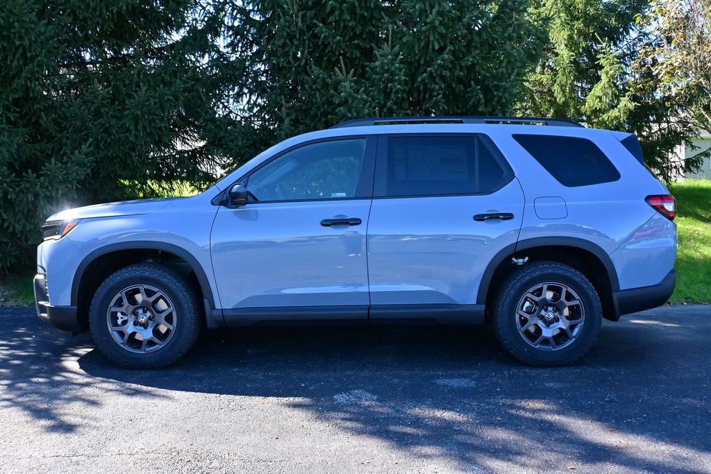 New 2026 Honda Pilot TrailSport image 4