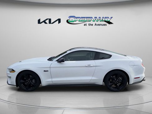 Used 2022 Ford Mustang GT Premium w/ Black Accent Package image 2