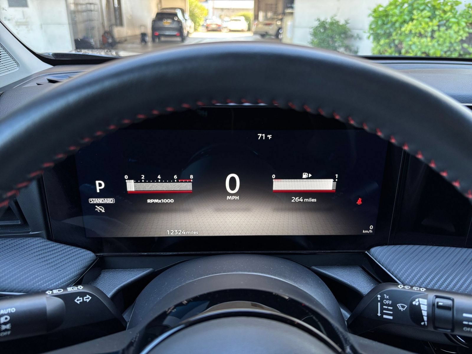 Used 2026 Nissan Kicks SR FWD image 39