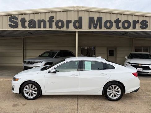Used 2025 Chevrolet Malibu LT image 8