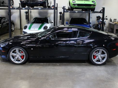 Used 2009 Aston Martin DB9 Coupe image 4