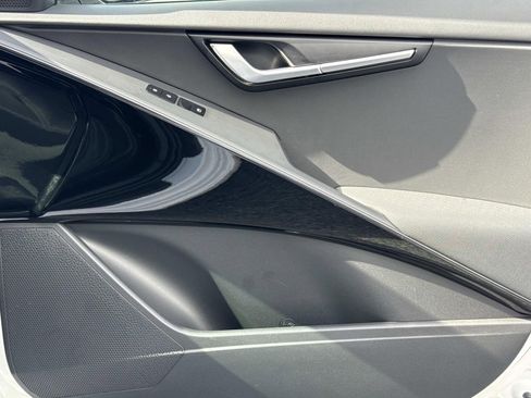 Used 2023 Kia Niro Wind w/ Wind Preserve Package image 23