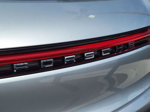 Used 2026 Porsche Macan image 31