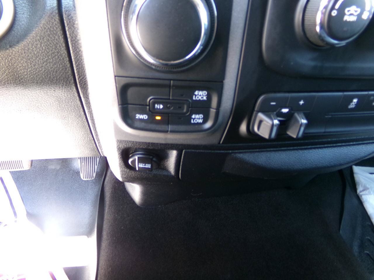 Used 2016 RAM 1500 Tradesman w/ Popular Equipment Group AWD/4WD image 23
