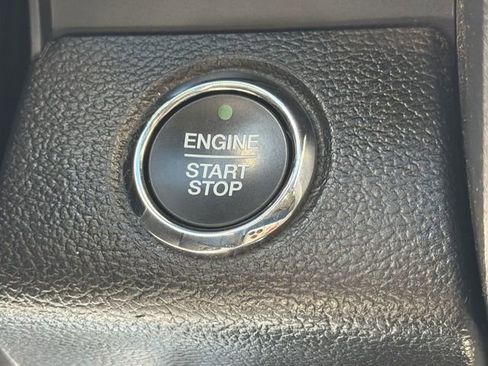 Used 2019 Ford F250 Lariat w/ Lariat Ultimate Package image 19