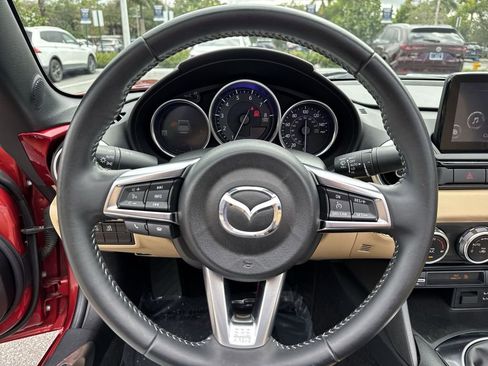 Used 2020 MAZDA MX-5 Miata RF Grand Touring image 48