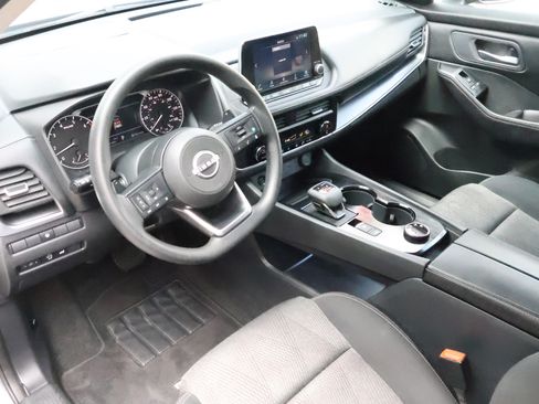 Used 2024 Nissan Rogue SV AWD/4WD image 24