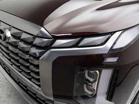 Used 2023 Hyundai Palisade Calligraphy image 3