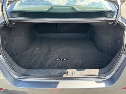 Used 2025 Nissan Sentra S FWD image 27
