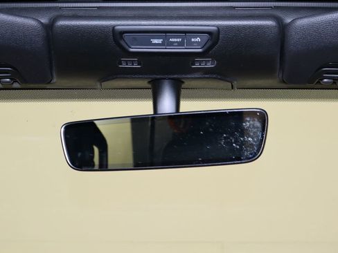 Used 2022 Jeep Gladiator Overland AWD/4WD image 23