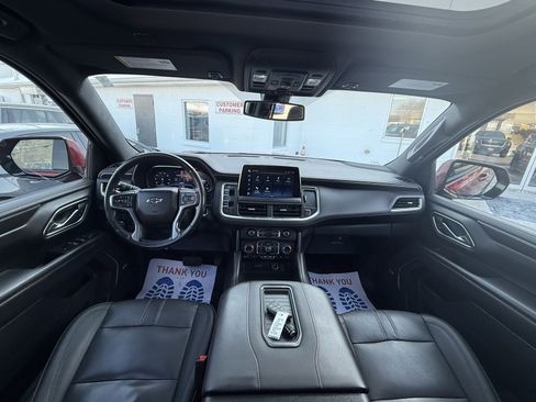 Used 2022 Chevrolet Tahoe RST w/ Luxury Package image 2