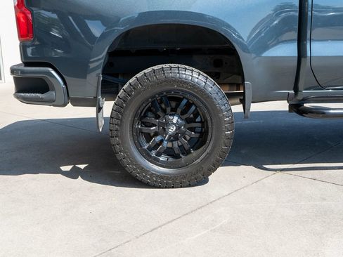 Used 2019 Chevrolet Silverado 1500 RST w/ True North Edition AWD/4WD image 34