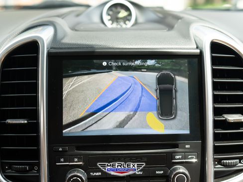 Used 2017 Porsche Cayenne S Platinum w/ Premium Package Plus (Pjy) image 33