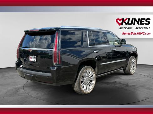 Used 2020 Cadillac Escalade Platinum AWD/4WD image 9