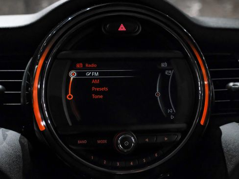 Used 2017 MINI Cooper 2-Door Hardtop FWD image 28