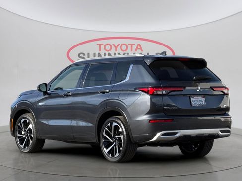 Used 2025 Mitsubishi Outlander SEL image 7