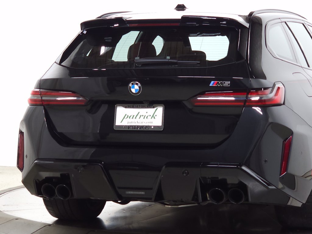 Used 2026 BMW M5 Touring AWD/4WD image 10