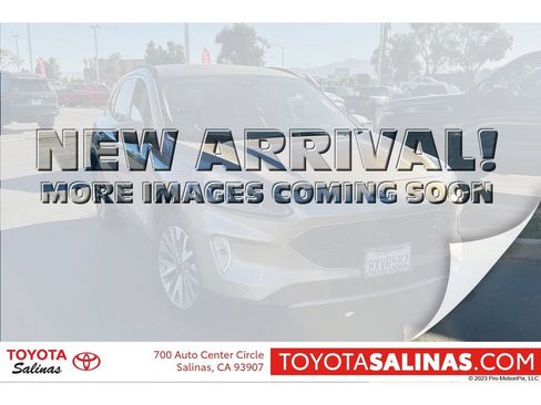 Used 2020 Ford Escape Titanium AWD/4WD image 1
