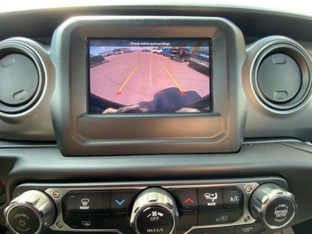 Used 2023 Jeep Wrangler Unlimited Sport AWD/4WD image 17