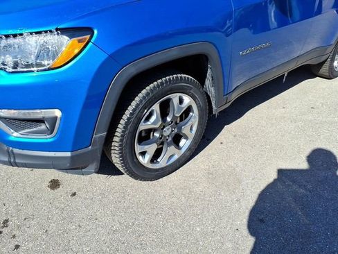 Used 2018 Jeep Compass Limited w/ Navigation Group image 4