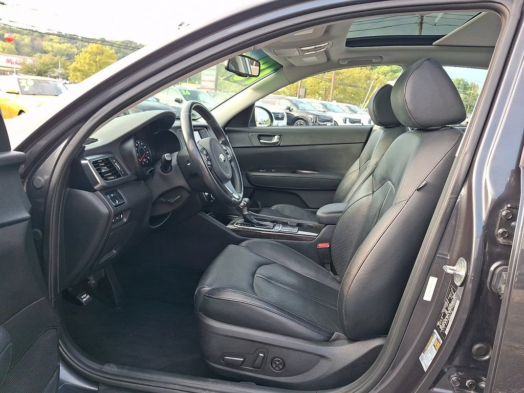 Used 2018 Kia Optima EX w/ Premium Package FWD image 15