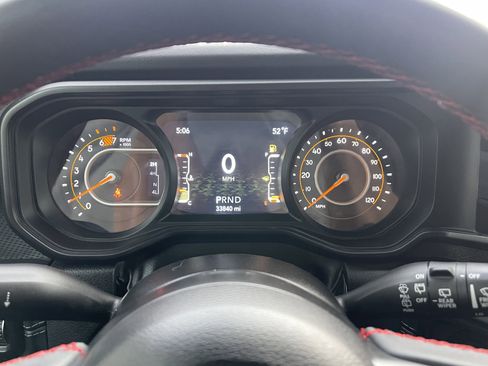 Used 2025 Jeep Wrangler Unlimited Rubicon image 34