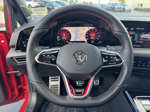 Used 2024 Volkswagen GTI Autobahn image 20