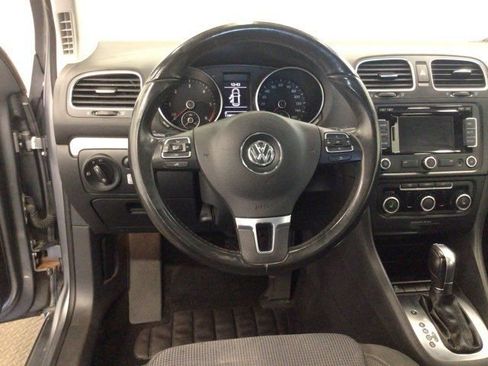Used 2014 Volkswagen Golf TDI FWD image 15