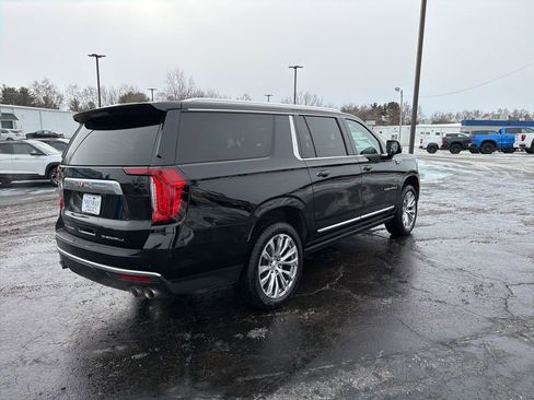 Certified 2022 GMC Yukon XL Denali w/ Denali Premium Package image 2