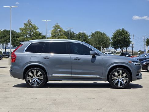 Used 2022 Volvo XC90 T8 Inscription AWD/4WD image 6