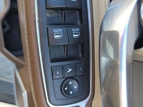 Used 2020 RAM 2500 Laramie AWD/4WD image 14