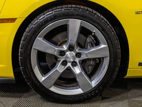 Used 2010 Chevrolet Camaro SS w/ RS Package RWD image 43