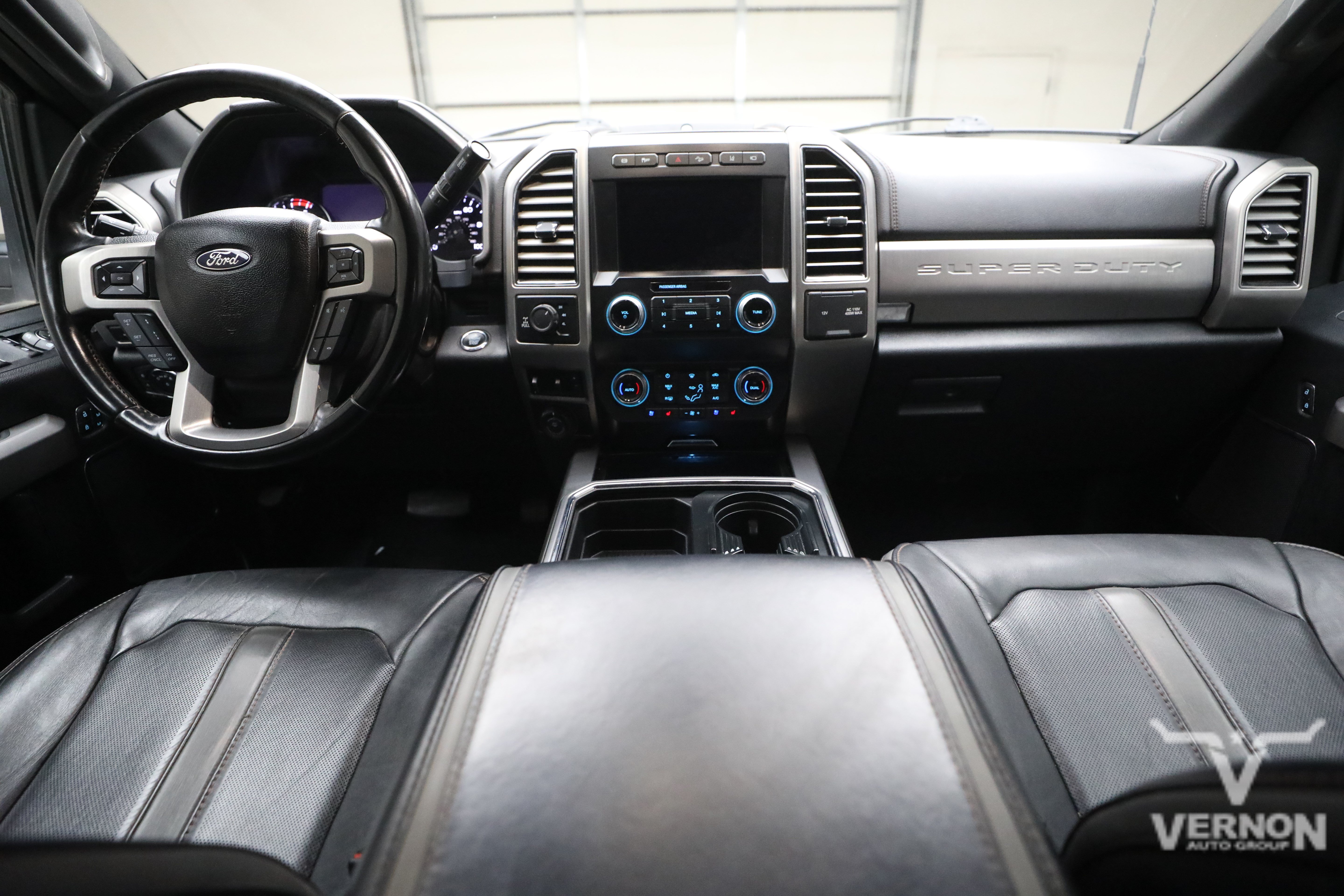 Used 2021 Ford F350 Platinum AWD/4WD image 13