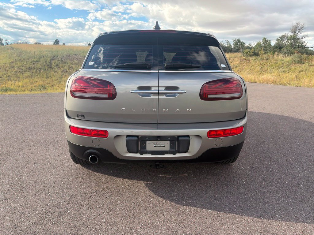 Used 2016 MINI Cooper Clubman FWD image 5