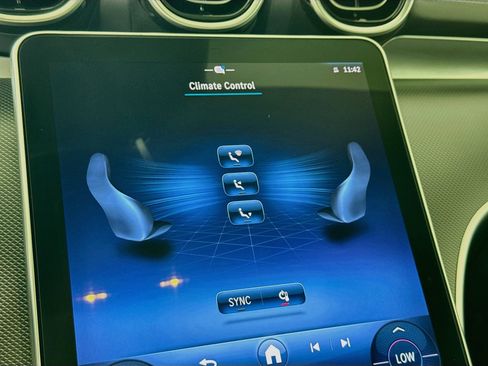 Used 2024 Mercedes-Benz C 300 Sedan image 17