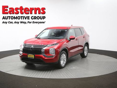 Used 2024 Mitsubishi Outlander ES AWD/4WD image 54