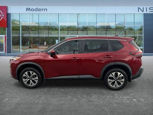 Certified 2022 Nissan Rogue SV FWD image 8