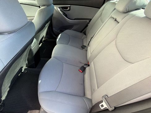 Used 2013 Hyundai Elantra GLS w/ Preferred Pkg FWD image 25