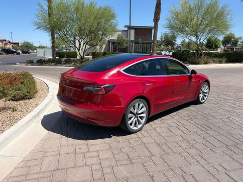 Used 2018 Tesla Model 3 Long Range RWD image 3