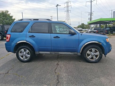 Used 2009 Ford Escape XLT FWD image 4