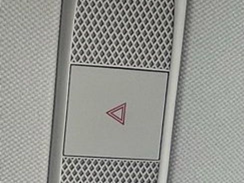 Used 2021 Tesla Model Y Long Range image 22