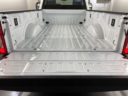 New 2026 Ford F350 XL w/ XL Chrome Package AWD/4WD image 25