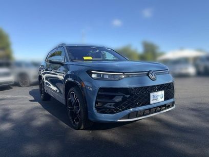 New 2026 Volkswagen Tiguan SEL R-Line